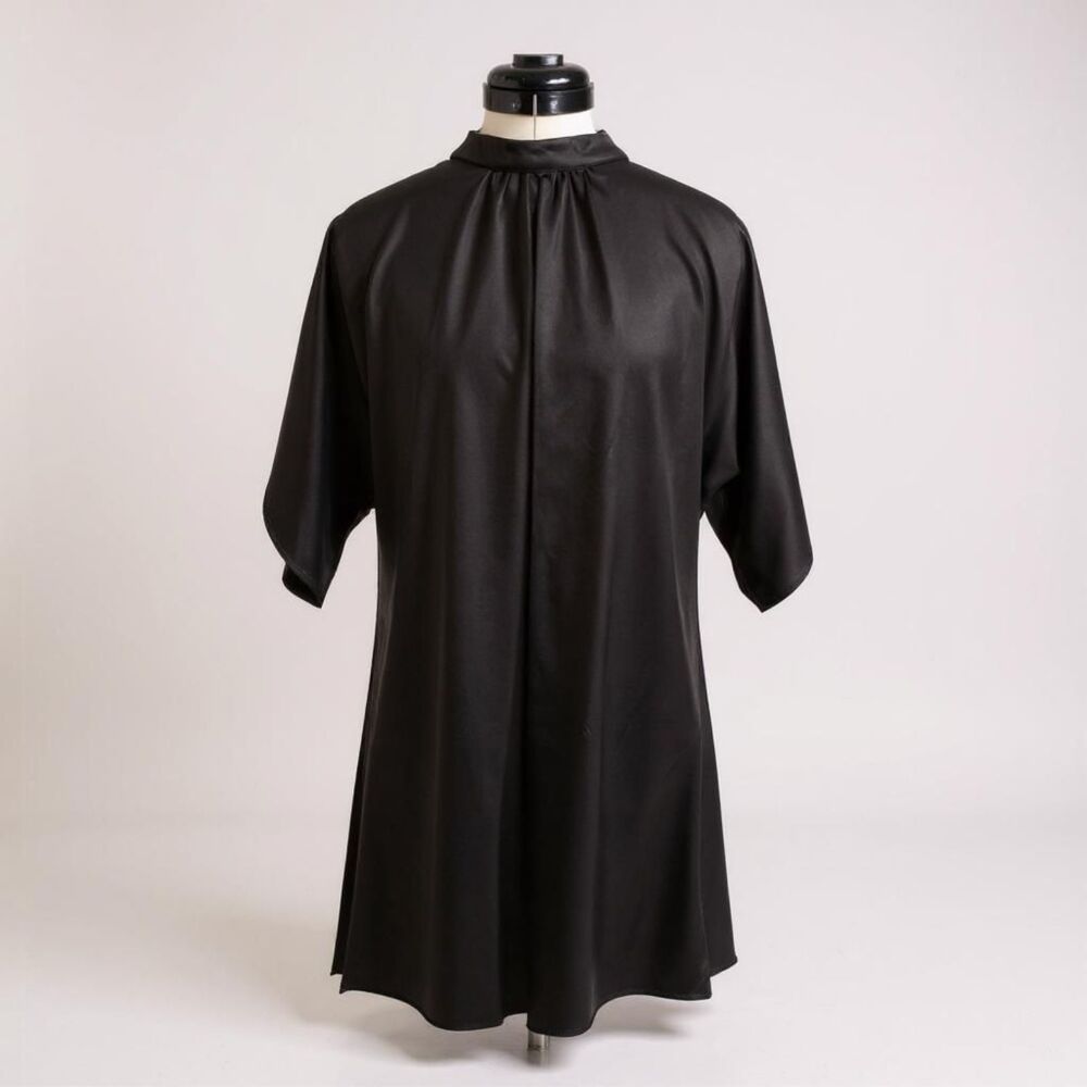 Women’s Large Dress Black Satin Cap Sleeves Knee Mini Length, Size Large